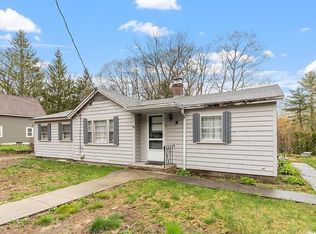 95 Center St, Ashburnham, MA 01430