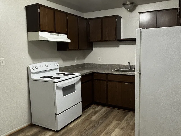 32684 Mound Rd — Photo 1