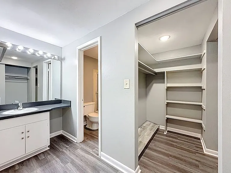1921 Abbington St #23-C — Photo 14
