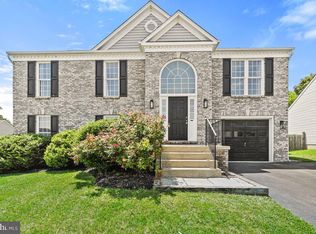 1726 Canal Run Dr, Point Of Rocks, MD 21777