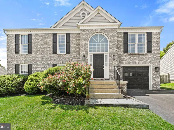 1726 Canal Run Dr, Point Of Rocks, MD 21777