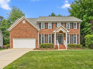 4 Beech Grove Ct, Greensboro, NC 27455