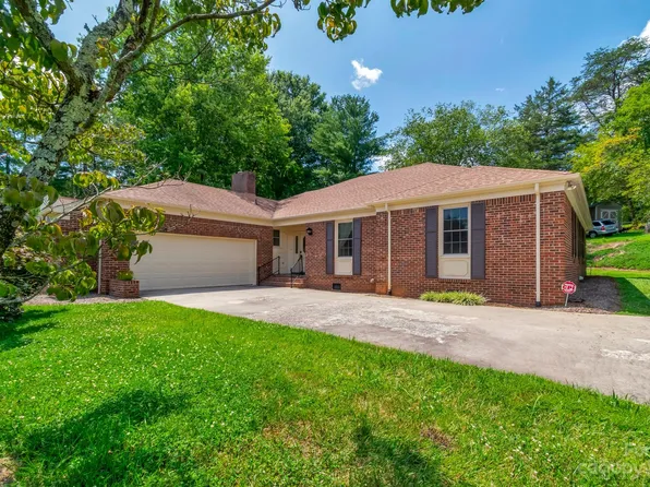 815 Pennell St NE, Lenoir, NC 28645