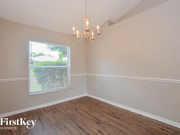 4th image of 2915 O'Bannion St