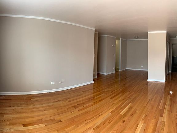 5th image of 1515 W Morse Ave APT 301