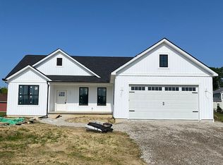 104 Silverbuck Dr, Swanton, OH