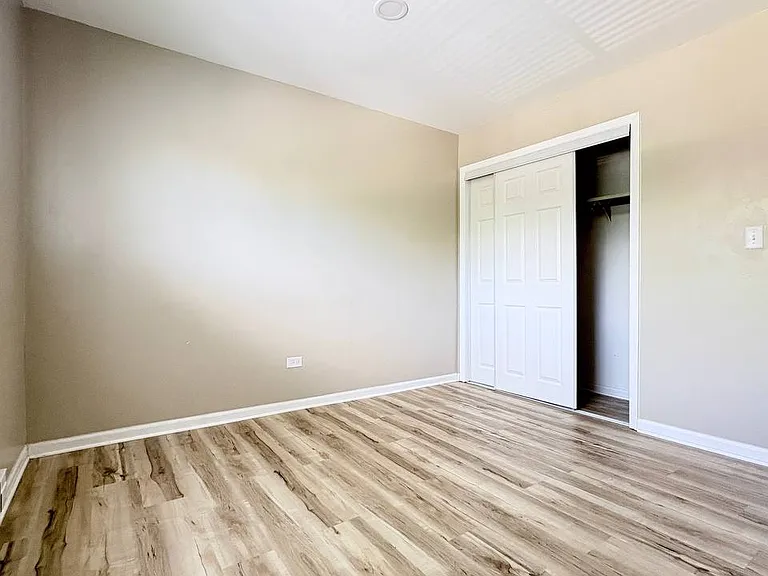 1527 Norway Ln #2B — Photo 11