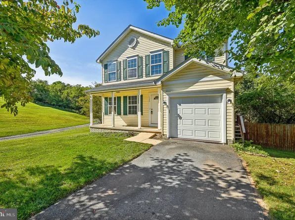 124 Larkhill Ct, Westminster, MD 21157