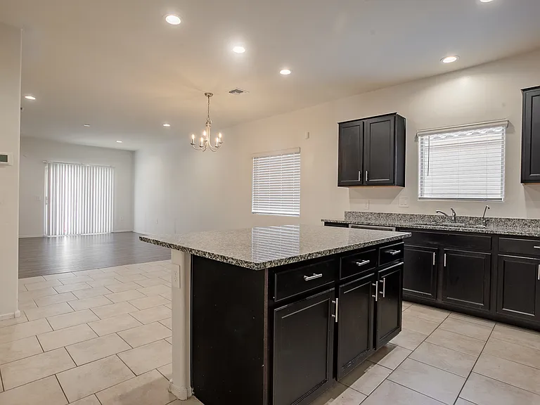 9277 W Creosote Rain Dr — Photo 5