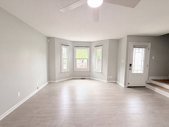 3rd image of 1758 Broadripple Dr