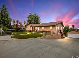 1284 W Crescent Ave, Redlands, CA 92373