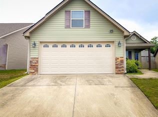 757 Bankston Dr, Boiling Springs, SC 29316