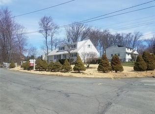 2 Michele Ct, Spring Valley, NY 10977