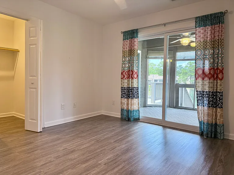 7162 Windward Dr — Photo 24