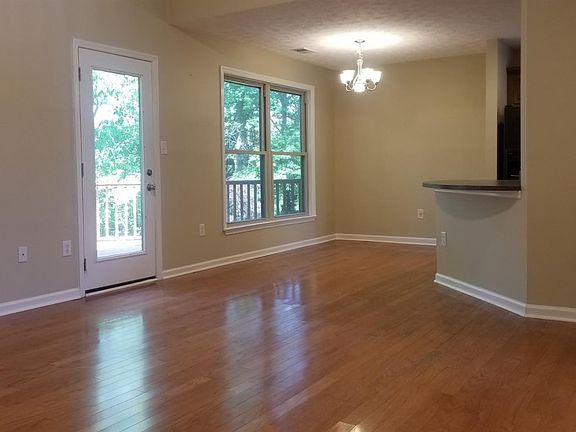 5th image of 1064 Vero Ct