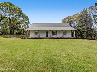 222 Gristmill Rd, Agricola, MS 39452