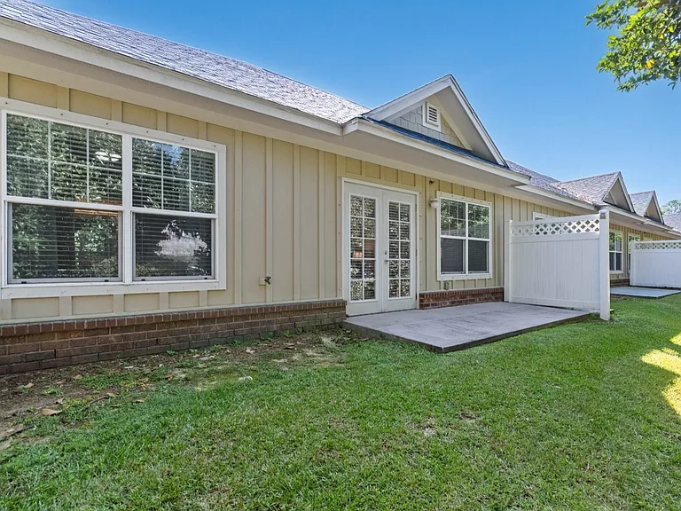 Palladian at Fairhope — Photo 16