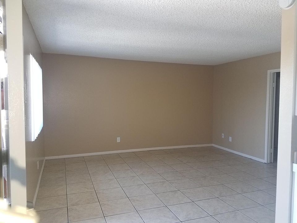 2nd image of 510 Davidson St APT 14