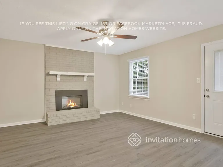 5972 Wellborn Trce — Photo 5