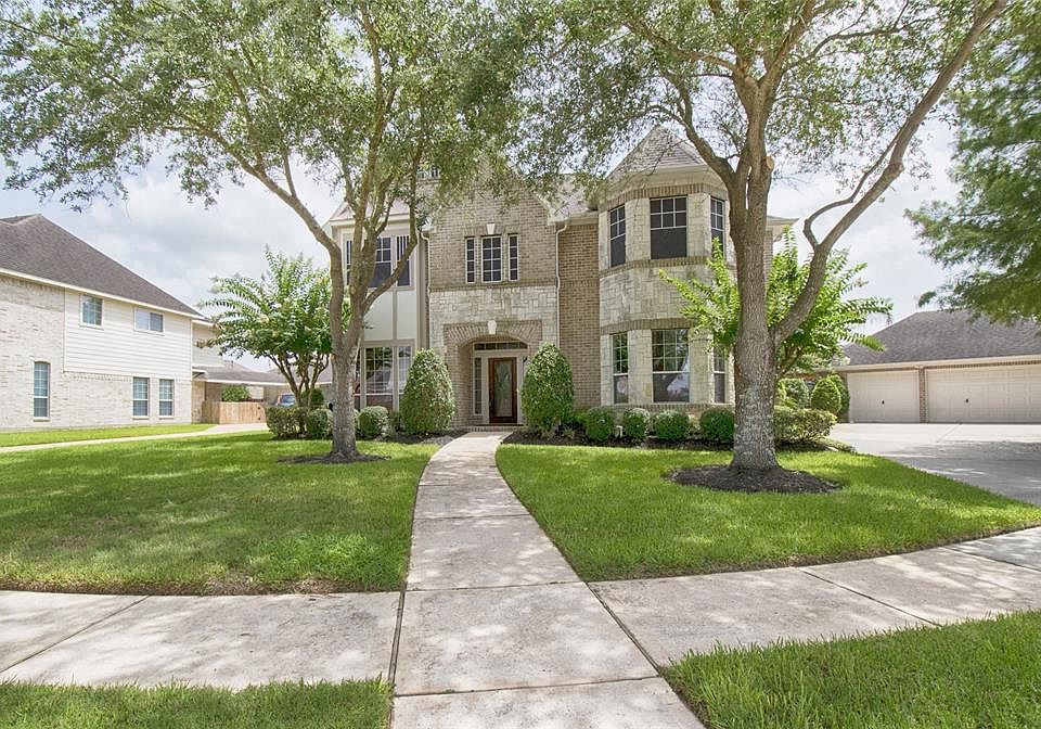 1st image of 905 Persimmon Pointe