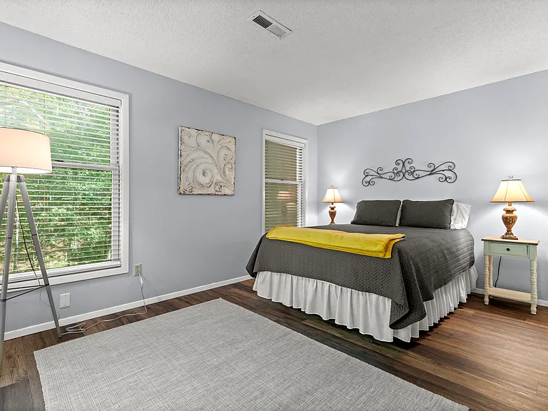 10 Victoria Ln — Photo 20