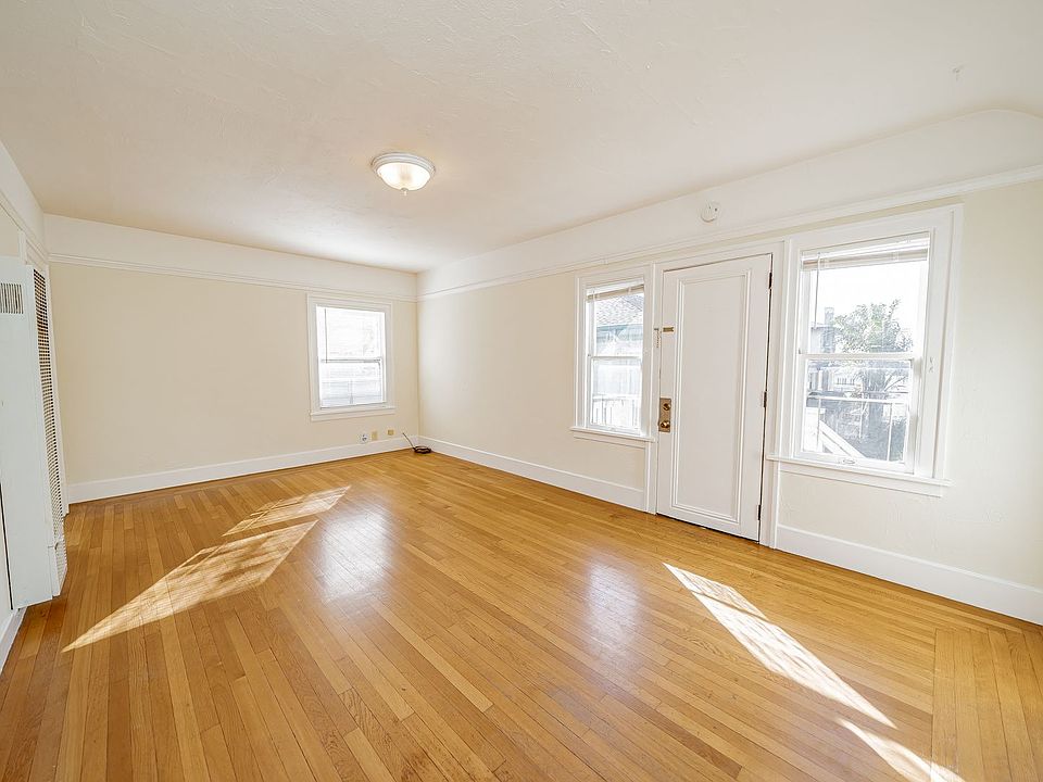 1st image of 718 Walker Ave #716