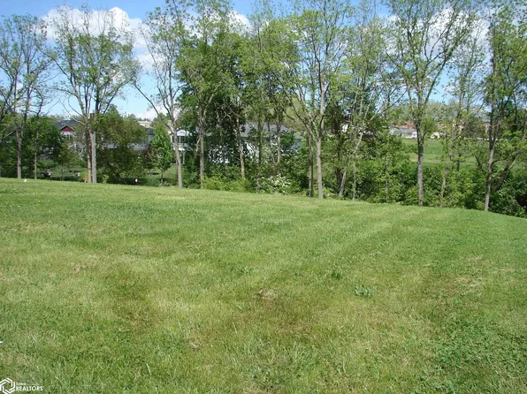 906 S Smith St, Mount Pleasant, IA 52641