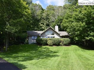 313 Ridgeview Rd, Banner Elk, NC 28604