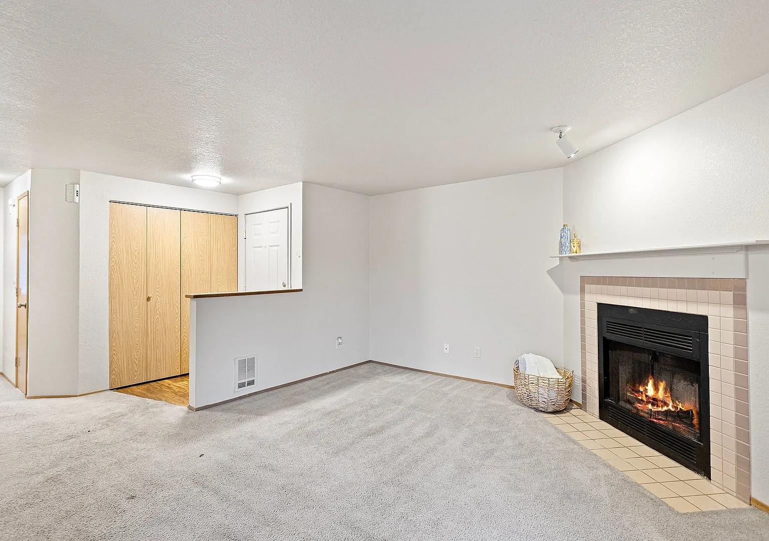 Heron View Apartment Homes — Photo 4