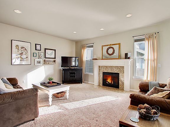 5th image of 12016 181st Ave E