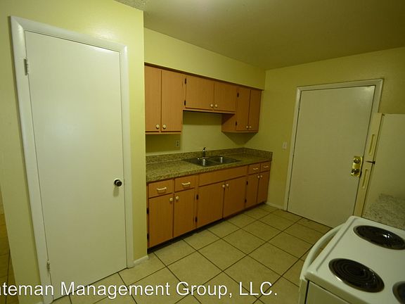 5th image of 1407 Nieuport Ln