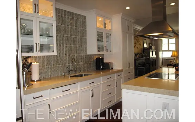 Sold by Douglas Elliman | media 8