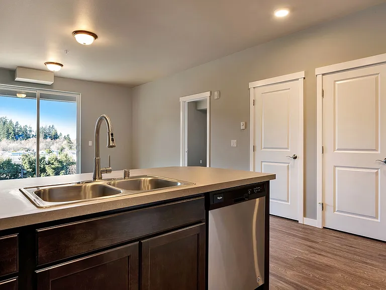 The Fairhaven Pointe Apartments — Photo 61