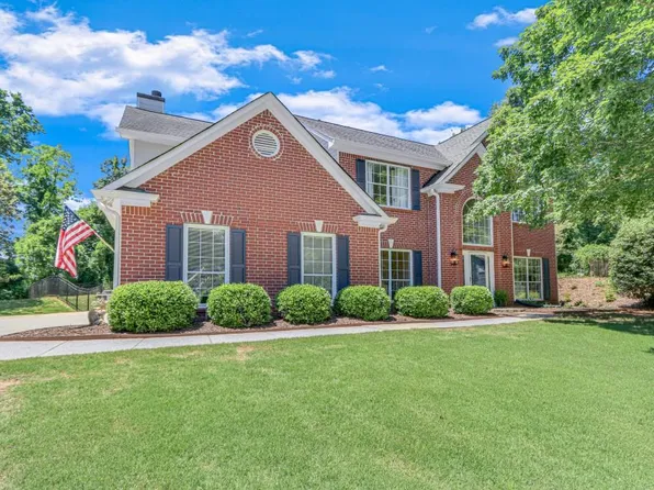 6212 Tall Woods Ct, Flowery Branch, GA 30542