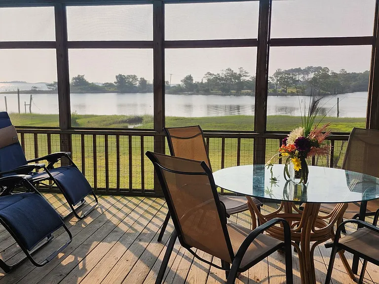 2778 Cedar Island Rd — Photo 15
