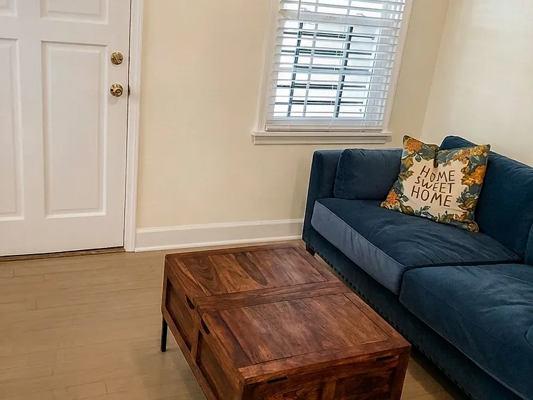 581 Buck St — Photo 3