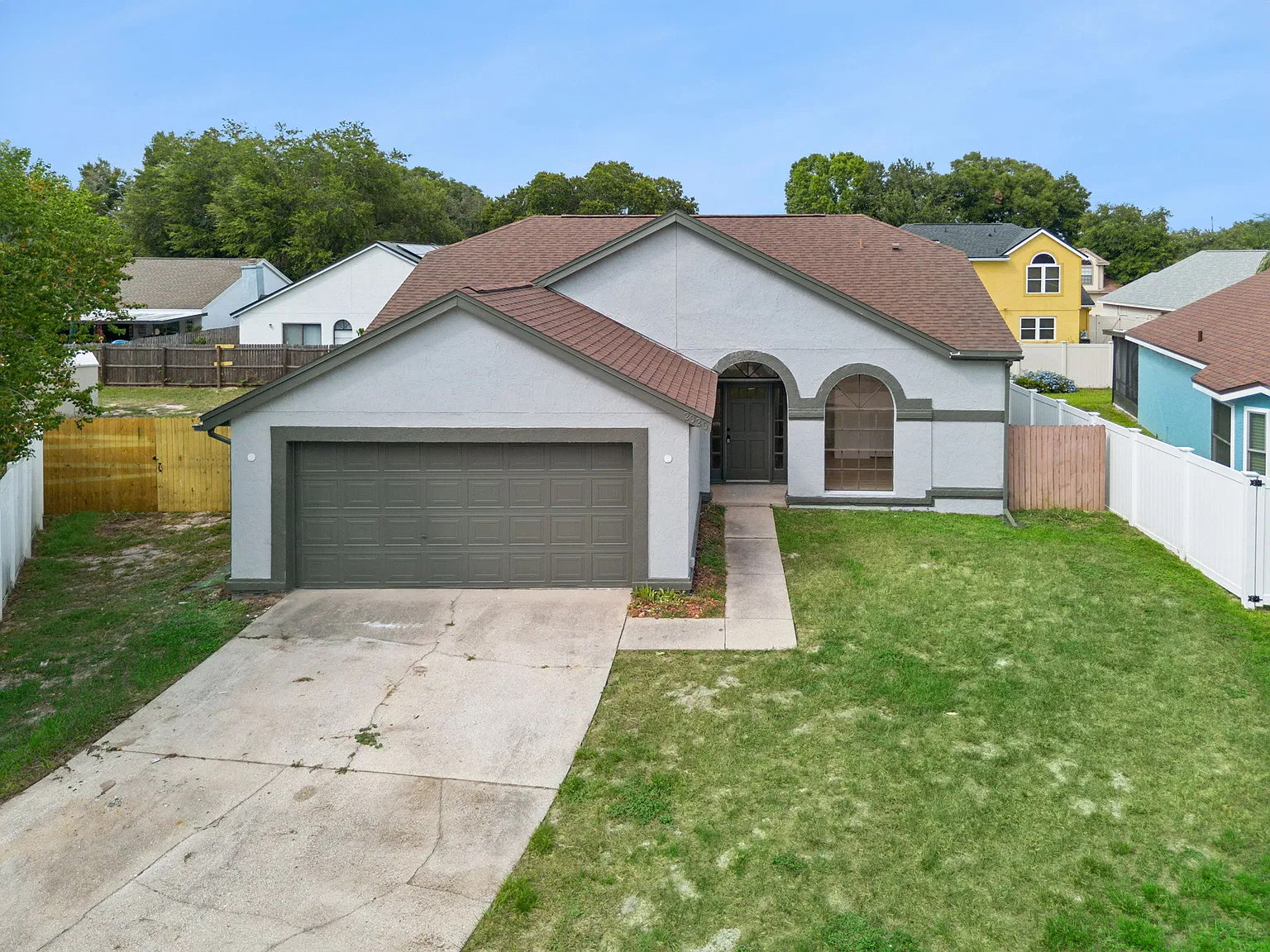 3 bed, 1446 sqft, $2,500 — Photo 1