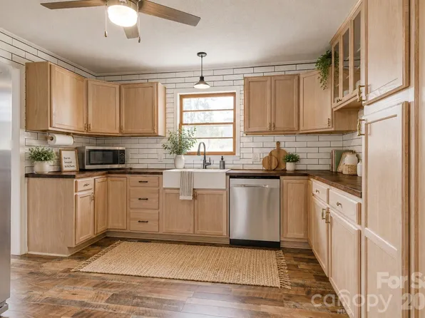 8684 Teals Mill Rd, Cheraw, SC 29520