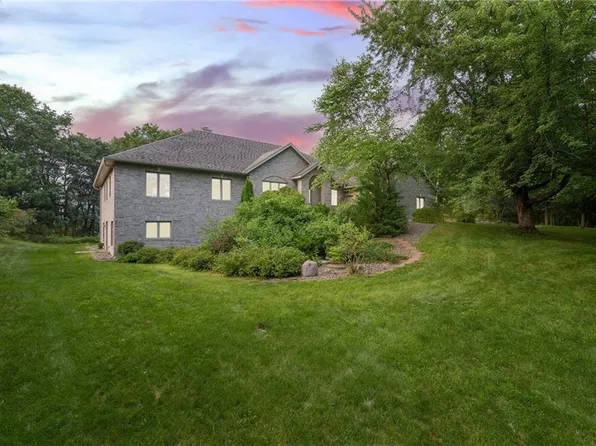 1420 Lake Road, Altoona, WI 54720