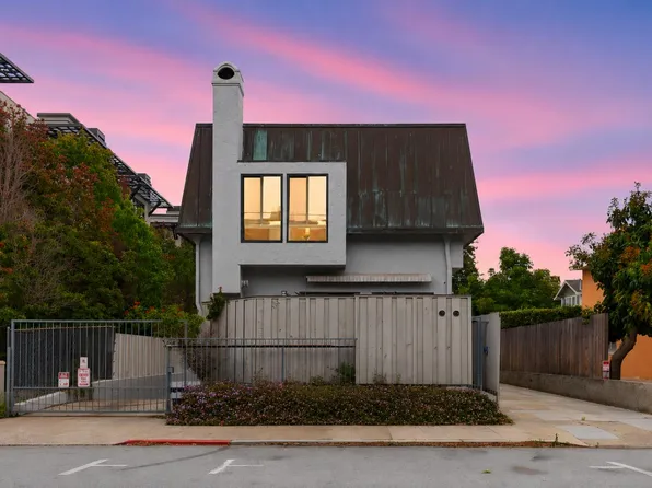 216 8th Ave, San Mateo, CA 94401