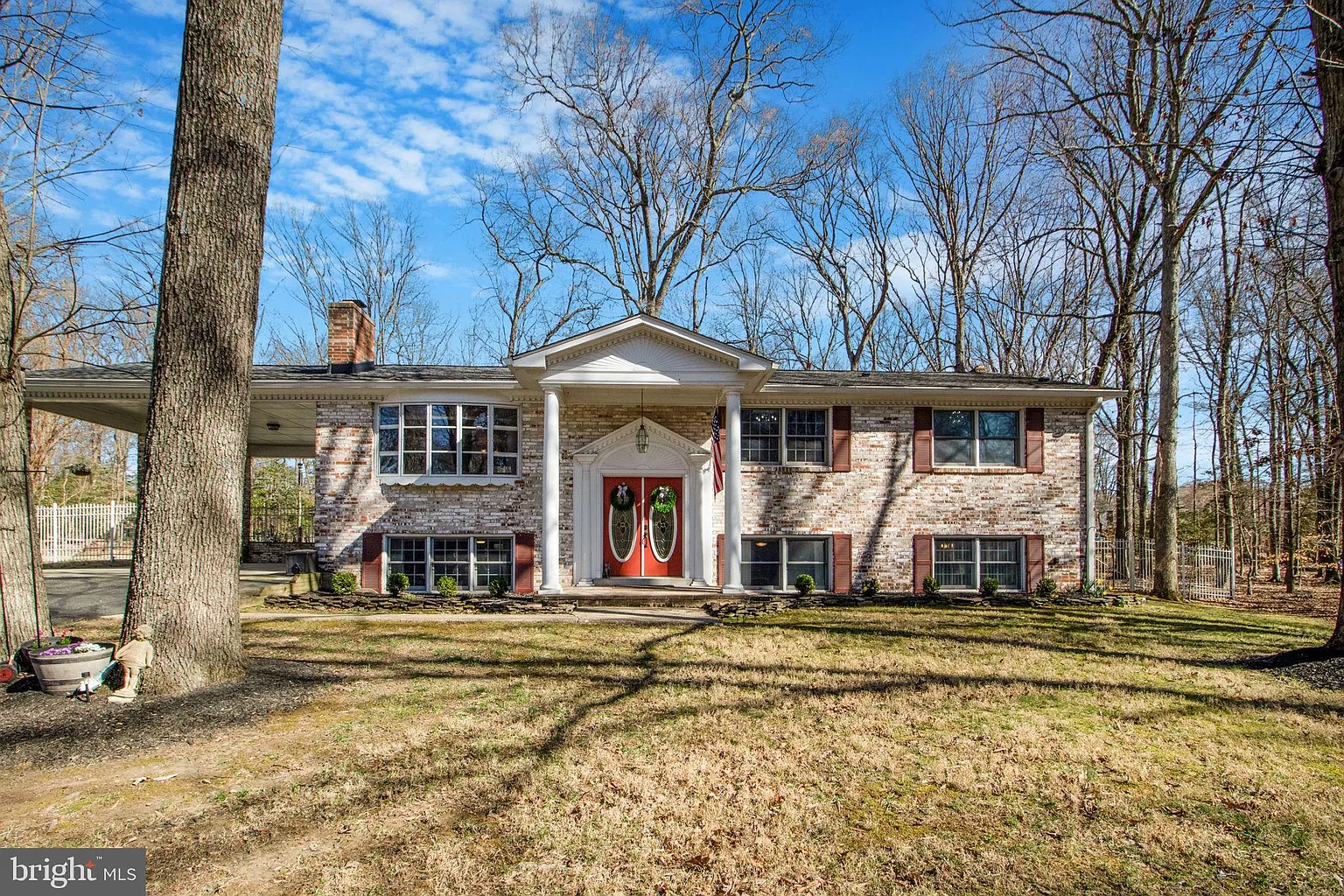 8087 Forest Glen Rd photo 1