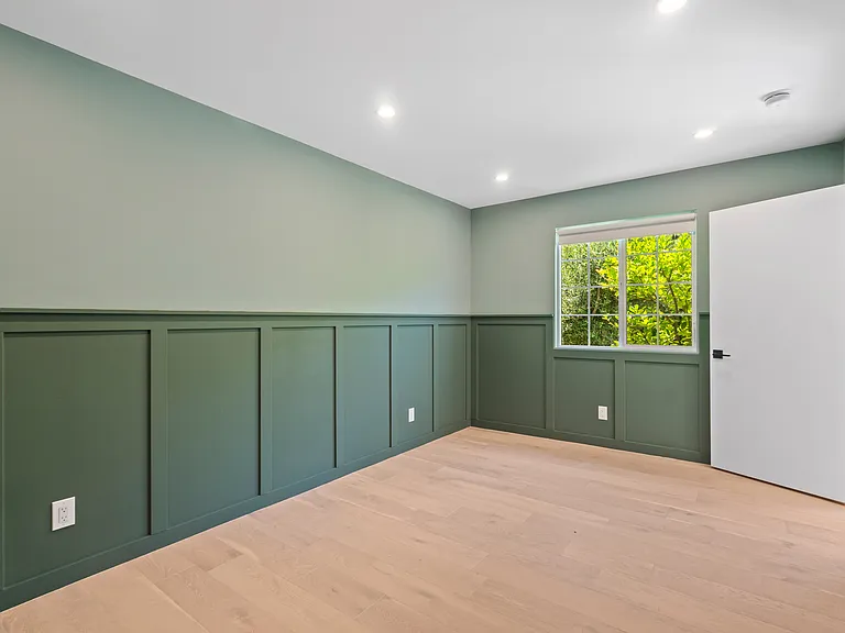 229 Joy St — Photo 15