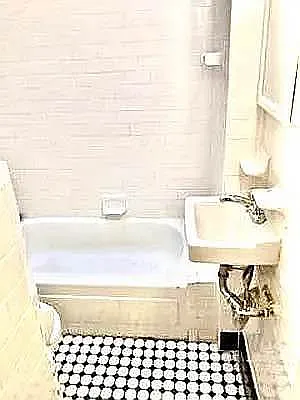 Rented by PennApts | media 8