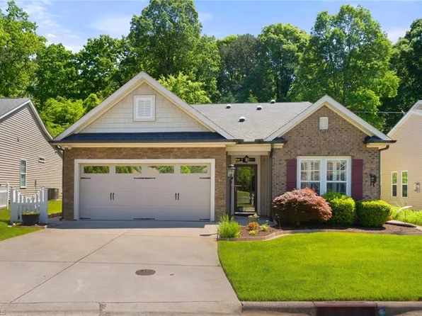 5821 Woodside Forest Trl, Lewisville, NC 27023