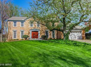 9 Paddock Ct, Potomac, MD 20854