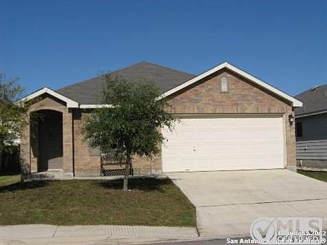 2nd image of 7931 Oak Pointe