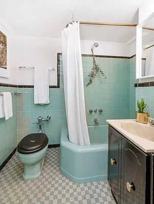 Sold by Keller Williams NYC | media 14