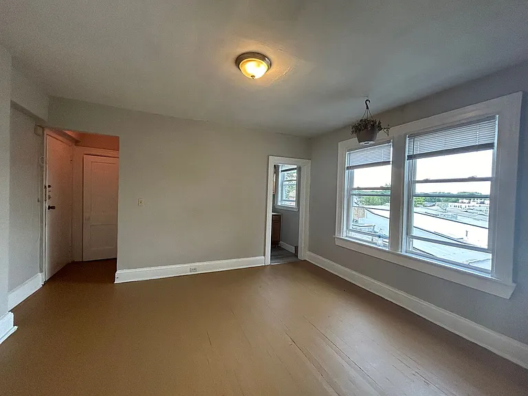 1235 Randolph St NW — Photo 4