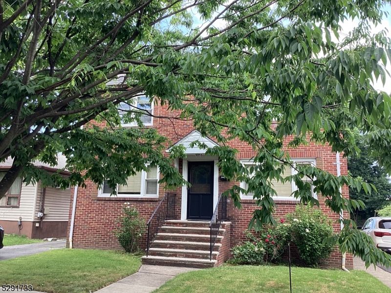 1st image of 46 Salter Pl