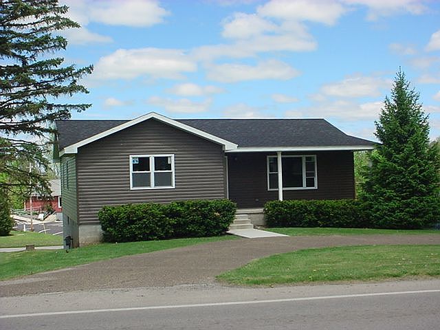 1st image of 914 Sunrise Ave